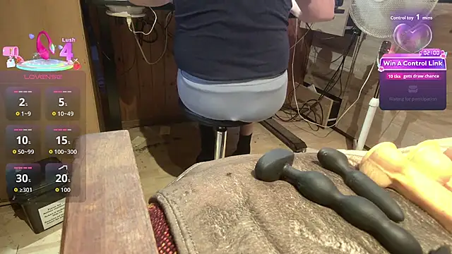 misteryman1956 online show from 07-16-26, 04:15