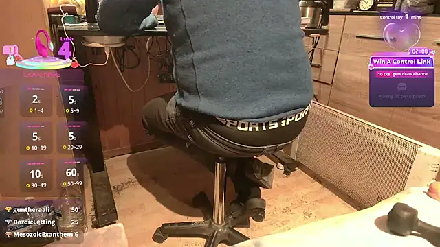 misteryman1956 online show from 04-13-26, 08:07