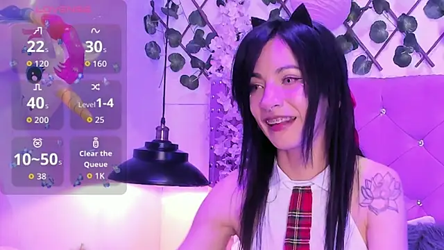 Snapshot of lauren_evans96 chatting on 10-22-25, 01:38 lauren evans96 online show from 10-22-25, 01:38