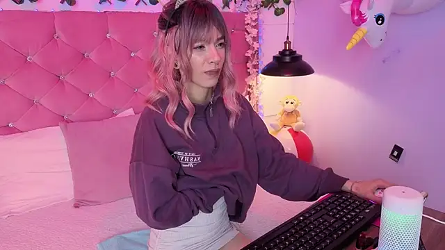 lauren evans96 online show from 03-04-26, 03:36