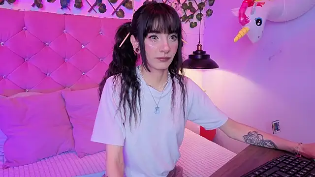 lauren evans96 online show from 02-26-26, 03:50