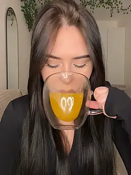  SweetCandyy online show from 03-03-26, 07:32