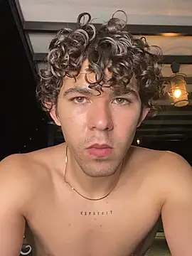 Luca ferrer  online show from 03-16-25, 03:58