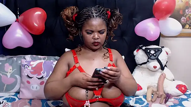 BootyliciousbustyX33 online show from 09-09-25, 08:18