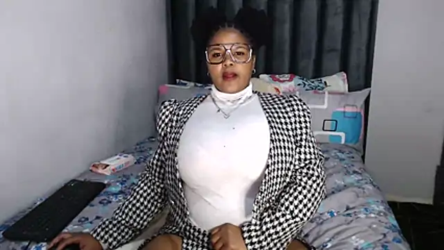 Snapshot of BootyliciousbustyX33 chatting on 07-04-26, 04:55 BootyliciousbustyX33 online show from 07-04-26, 04:55