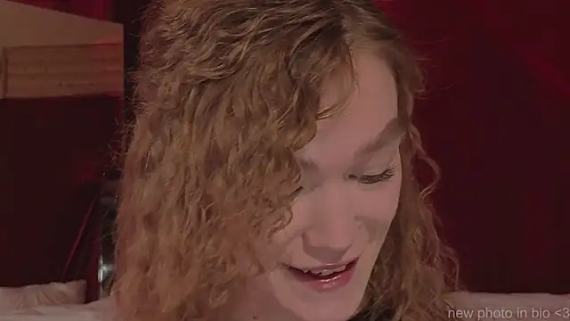 such juicee online show from 02-25-25, 06:23