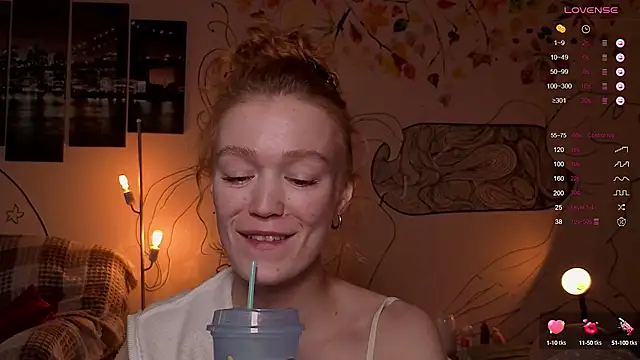 such juicee online show from 09-23-25, 12:56