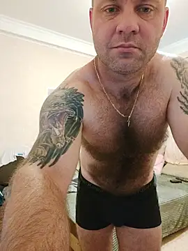 Snapshot of Crek666 chatting on 07-13-26, 03:39 Crek666 online show from 07-13-26, 03:39