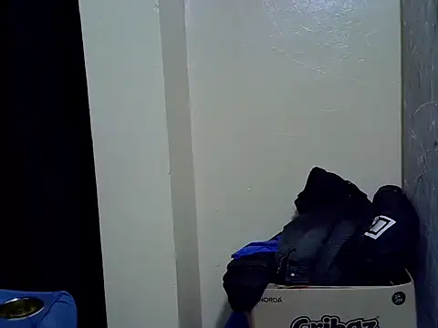 Horny-slut  online show from 01-13-26, 02:54