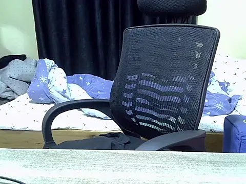 Snapshot of Horny-slut_ chatting on 01-16-26, 08:57 Horny-slut online show from 01-16-26, 08:57