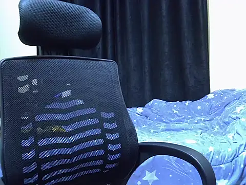 Snapshot of Horny-slut_ chatting on 02-08-26, 06:27 Horny-slut online show from 02-08-26, 06:27