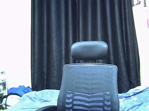 Snapshot of Horny-slut_ chatting on 02-21-26, 08:27 Horny-slut online show from 02-21-26, 08:27