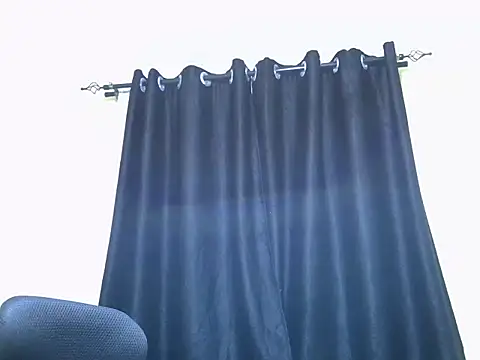 Snapshot of Horny-slut_ chatting on 09-12-25, 12:55 Horny-slut online show from 09-12-25, 12:55