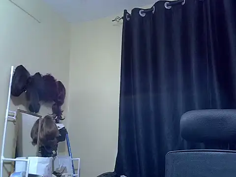 Horny-slut  online show from 01-10-26, 05:30