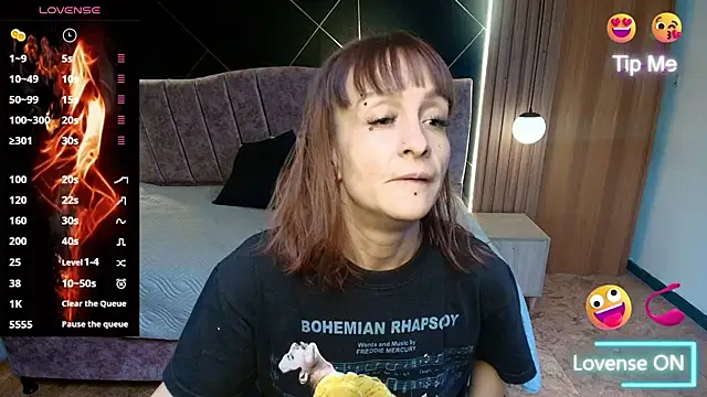NatashaMason  online show from 06-11-26, 07:11