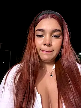 Snapshot of Anny_arango_ chatting on 09-30-25, 05:35 Anny arango online show from 09-30-25, 05:35