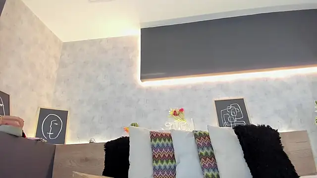 karina gomez 18 online show from 03-15-26, 11:28