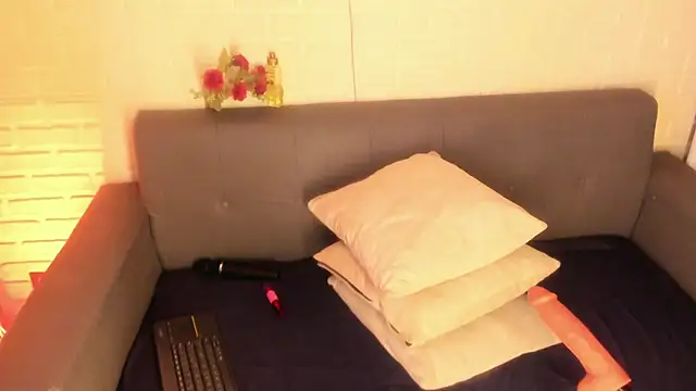 karina gomez 18 online show from 11-14-25, 12:31