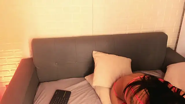 karina gomez 18 online show from 11-19-25, 11:43