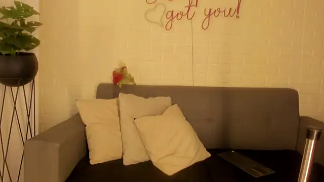 karina gomez 18 online show from 01-13-26, 11:47