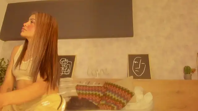 karina gomez 18 online show from 02-28-26, 11:43