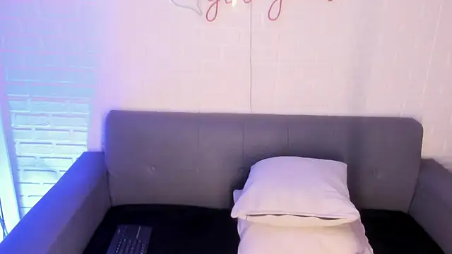 karina gomez 18 online show from 11-27-25, 11:32