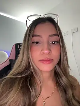 Snapshot of Issabela_G1 chatting on 02-24-26, 08:53 Issabela G1 online show from 02-24-26, 08:53