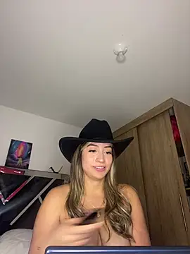 Issabela G1 online show from 02-13-25, 05:58