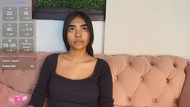 Snapshot of julieta_aguilar1 chatting on 10-11-25, 07:26 julieta aguilar1 online show from 10-11-25, 07:26