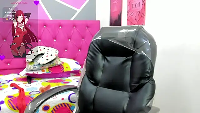 Snapshot of Helen_russo chatting on 03-19-25, 06:12 Helen russo online show from 03-19-25, 06:12