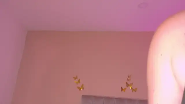 Charlotte Olsen  online show from 06-25-26, 07:52