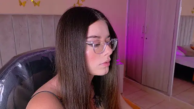 Charlotte Olsen  online show from 06-24-26, 09:12