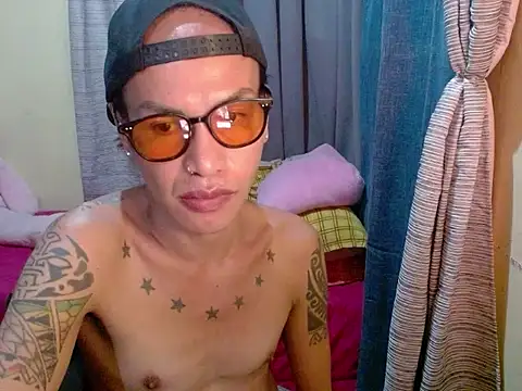 Snapshot of Indaypakay_ts chatting on 01-15-26, 09:29 Indaypakay ts online show from 01-15-26, 09:29