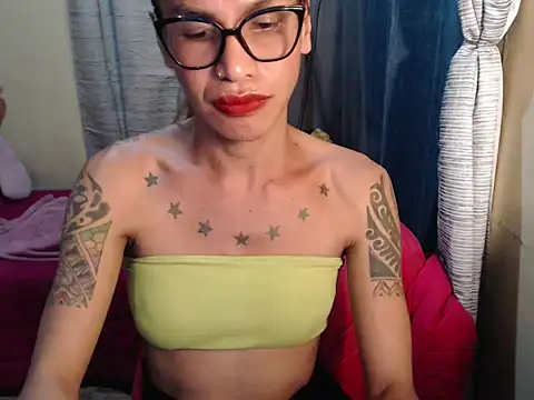 Snapshot of Indaypakay_ts chatting on 03-01-26, 08:20 Indaypakay ts online show from 03-01-26, 08:20