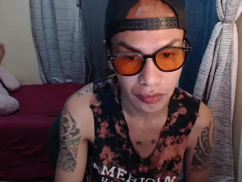 Snapshot of Indaypakay_ts chatting on 02-01-26, 01:37 Indaypakay ts online show from 02-01-26, 01:37