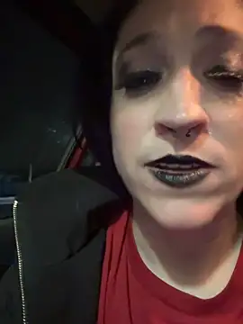 Luluof online show from 11-18-25, 05:11