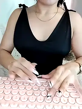 Nanda Vixen online show from 09-15-25, 10:32