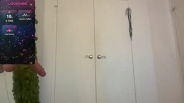 Snapshot of FKAGoddess chatting on 01-15-25, 04:11 FKAGoddess online show from 01-15-25, 04:11