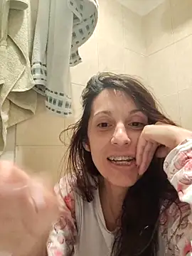 Nami sunny online show from 10-01-25, 04:33