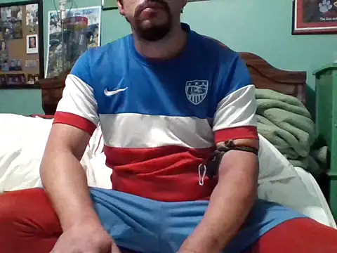 Snapshot of Curved4Pleasure chatting on 10-29-25, 10:47 Curved4Pleasure online show from 10-29-25, 10:47