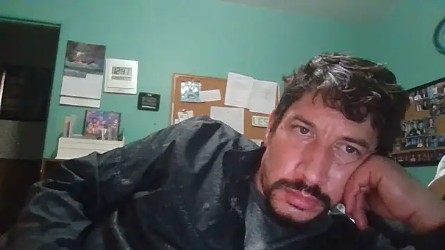 Snapshot of Curved4Pleasure chatting on 01-15-26, 06:50 Curved4Pleasure online show from 01-15-26, 06:50