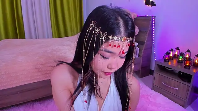 Dollyaa online show from 10-25-25, 01:34