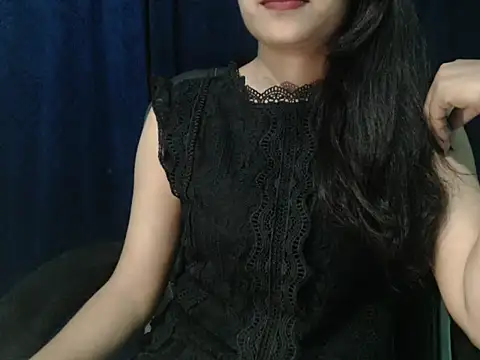 Yashi online show from 04-17-26, 04:43