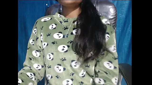 Yashi online show from 11-26-25, 04:18