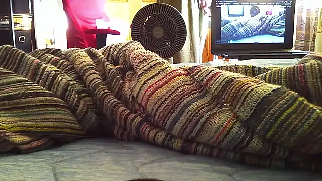 qoooqing67 online show from 11-09-25, 11:53