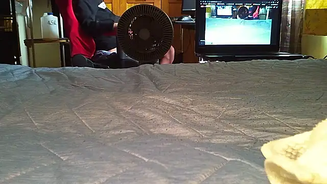 qoooqing67 online show from 11-08-25, 11:41