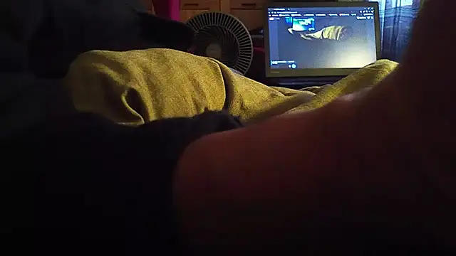 qoooqing67 online show from 11-05-25, 06:38