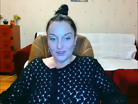 Alice3694 online show from 10-27-25, 04:13