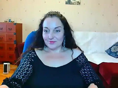 Alice3694 online show from 04-09-26, 06:04