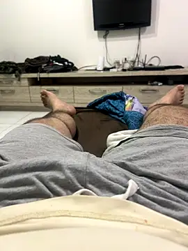 Snapshot of Your_daddy_544 chatting on 09-19-25, 03:16 Your daddy 544 online show from 09-19-25, 03:16